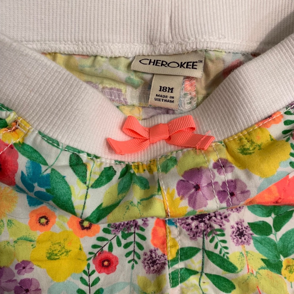 Assorted Shorts - Picture 4 of 7